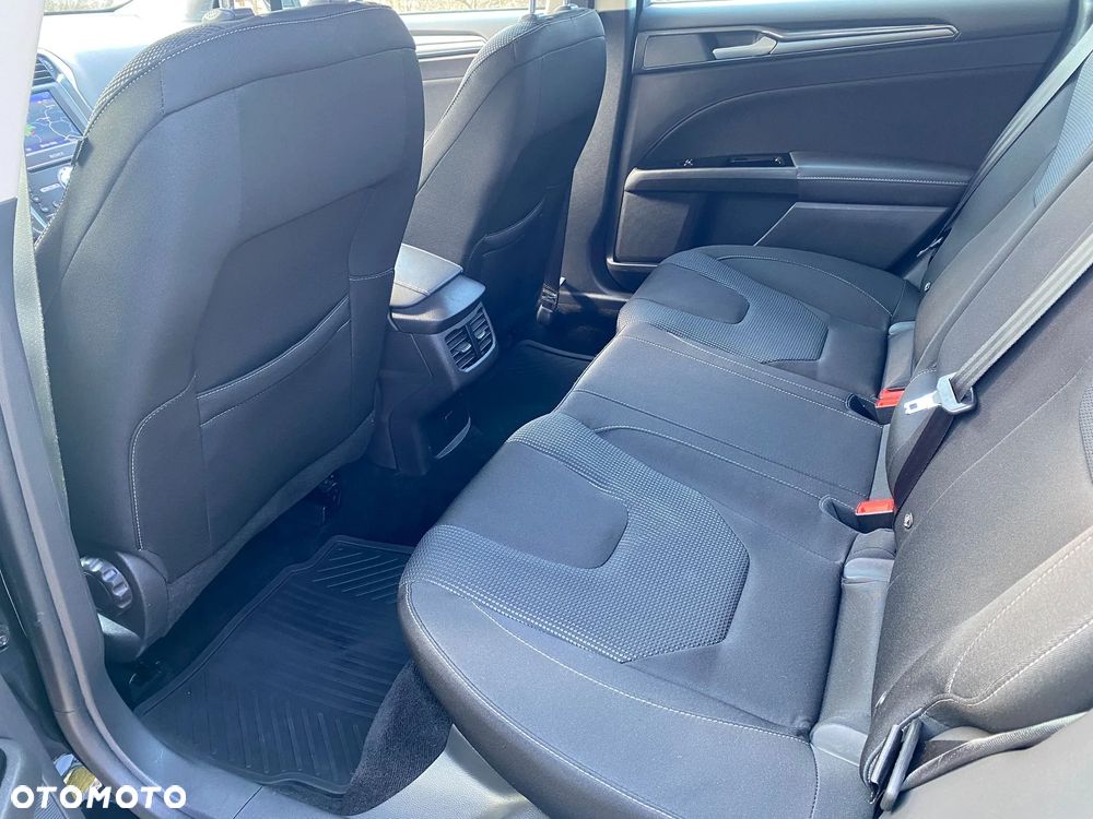 Ford Mondeo 2.0 EcoBlue Titanium - 18