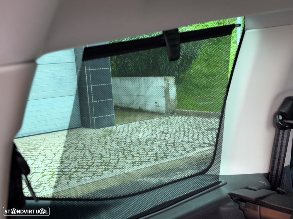 Peugeot 5008 1.6 E-HDi 7L Allure 2-Tronic J17 - 35