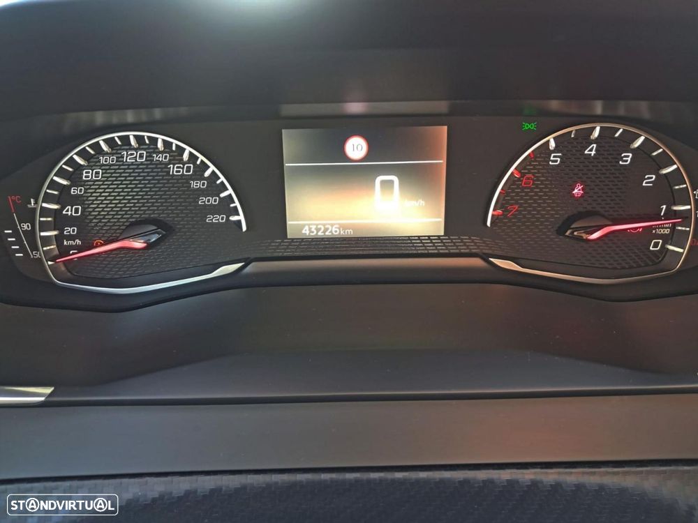 Peugeot 208 1.2 PureTech Active - 18