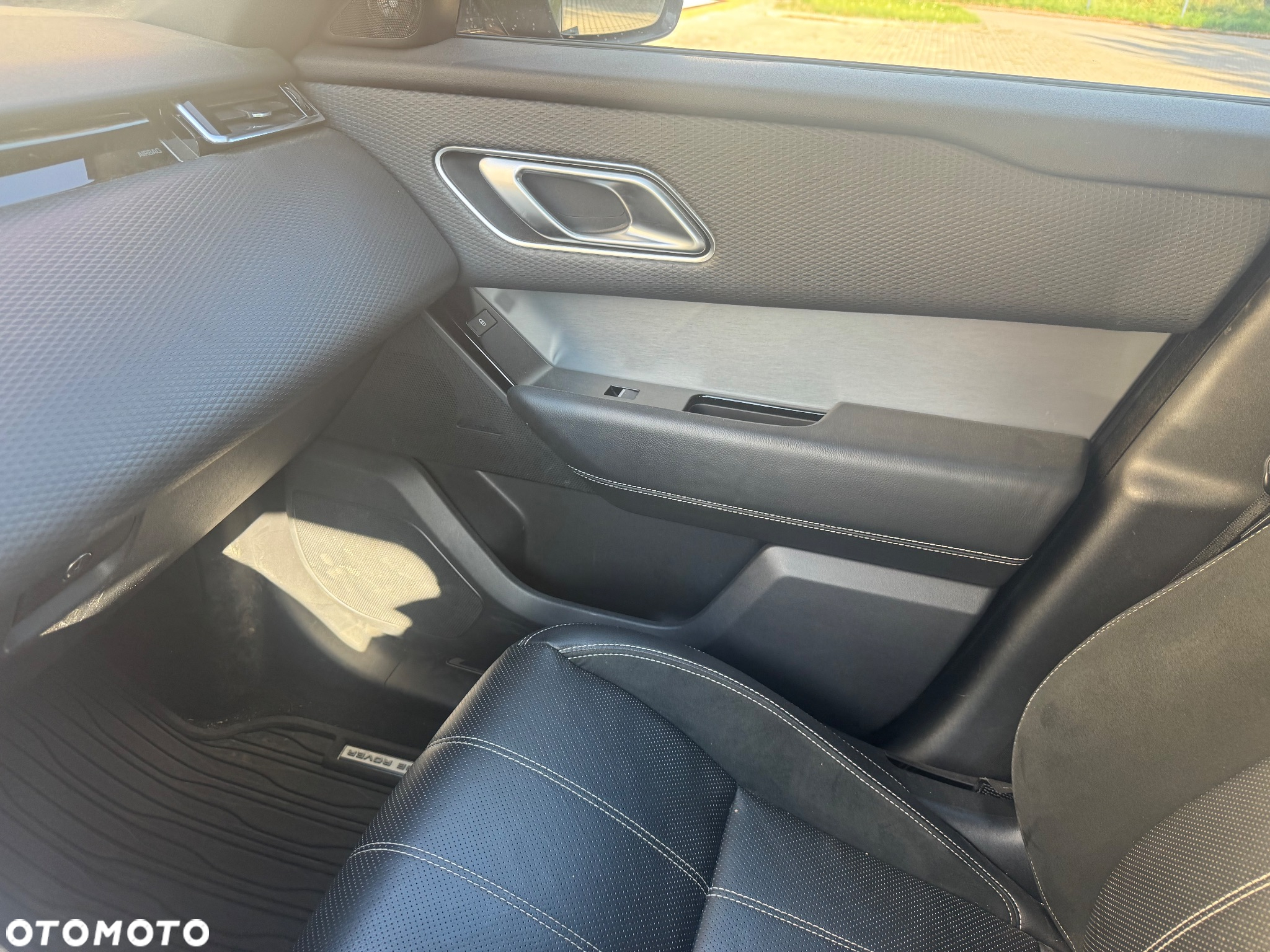 Land Rover Range Rover Velar 2.0 TD4 R-Dynamic S - 26
