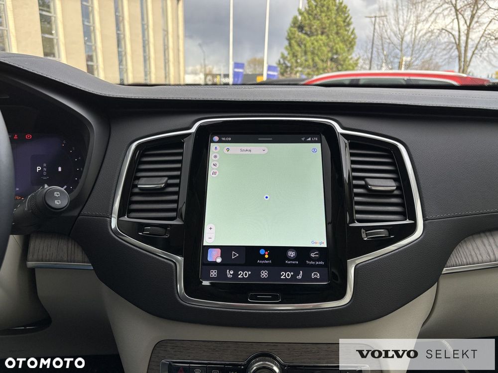 Volvo XC 90 - 25