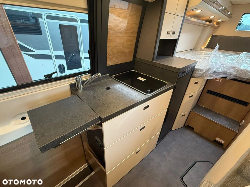 Carthago Malibu Genius 641 LE 4x4 - 14