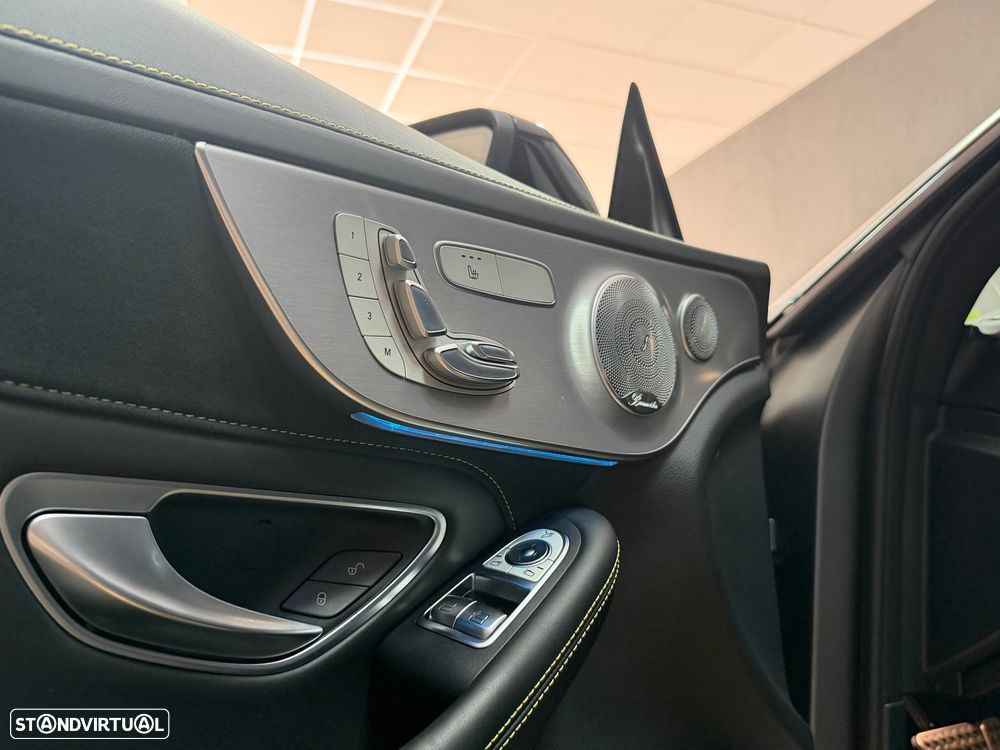 Mercedes-Benz C 63 AMG S - 6