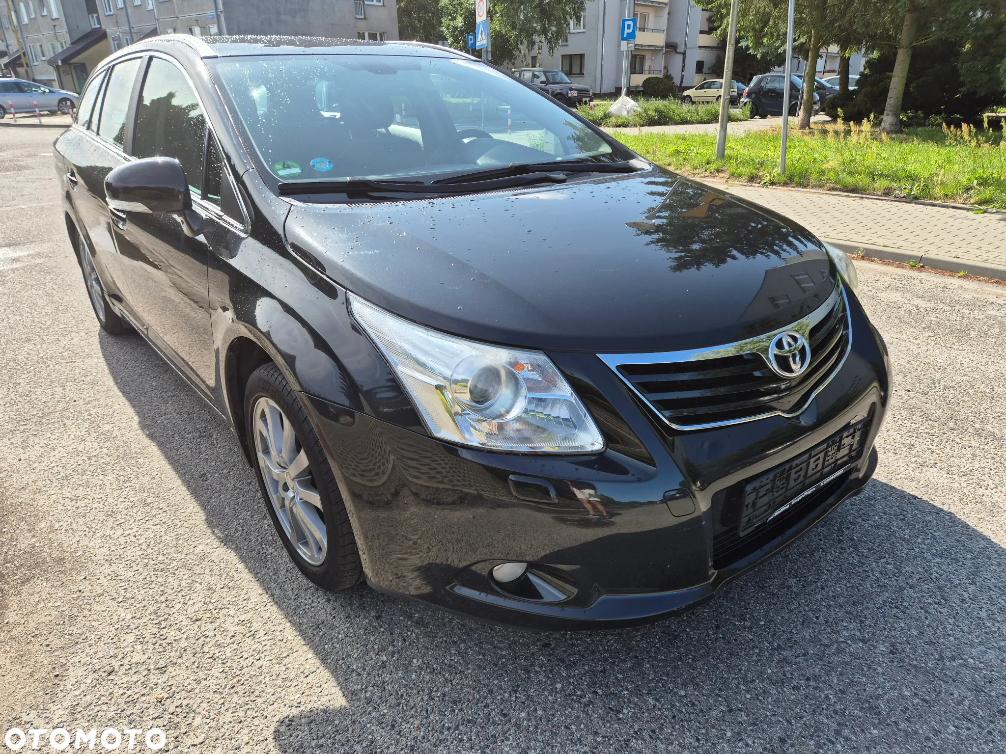 Toyota Avensis 1.8 Premium - 3