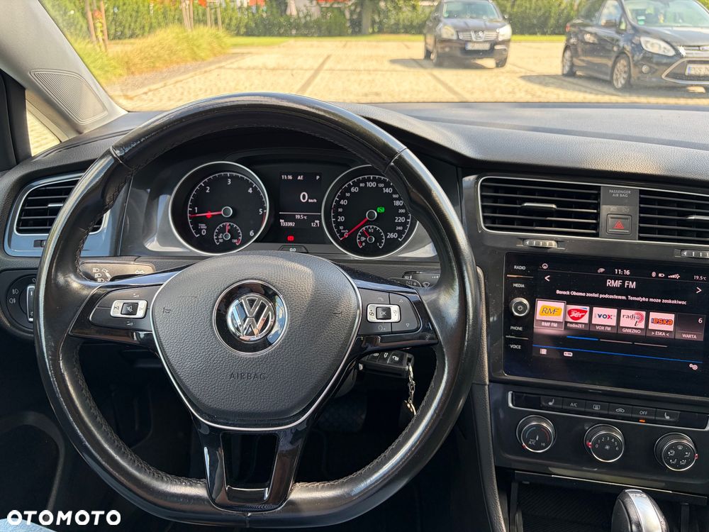 Volkswagen Golf 1.6 TDI (BlueMotion Technology) DSG Comfortline - 24