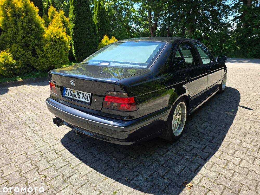 BMW Seria 5 - 8