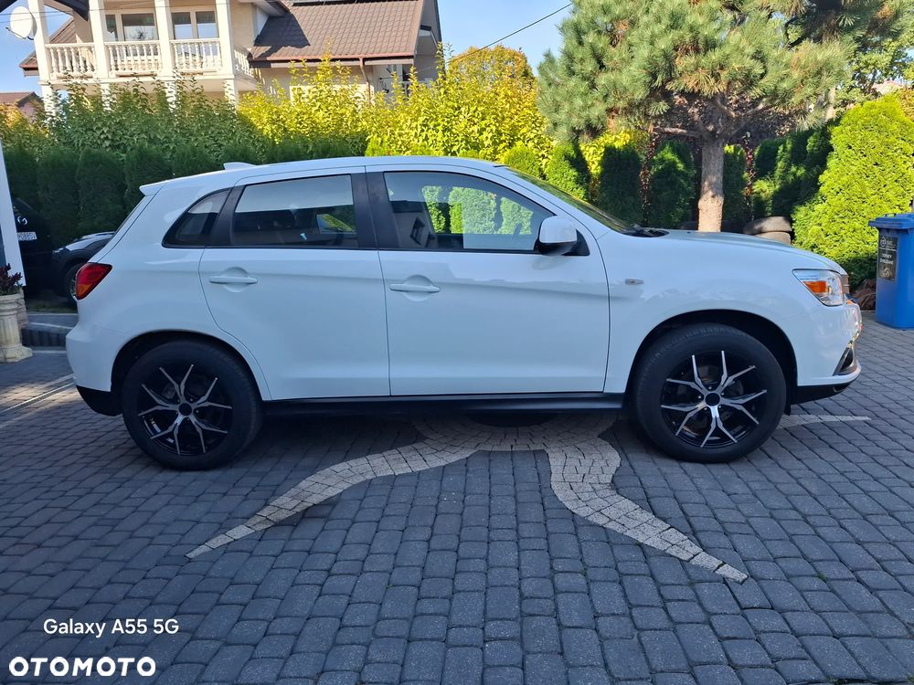 Mitsubishi ASX - 8