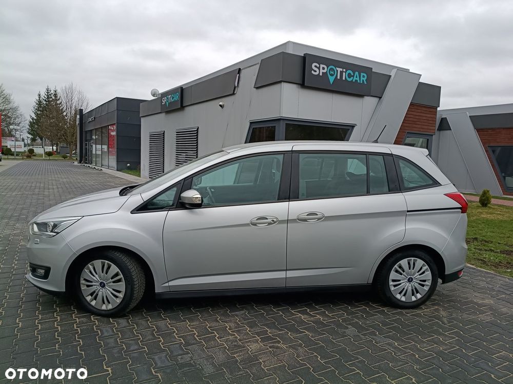 Ford Grand C-MAX - 3
