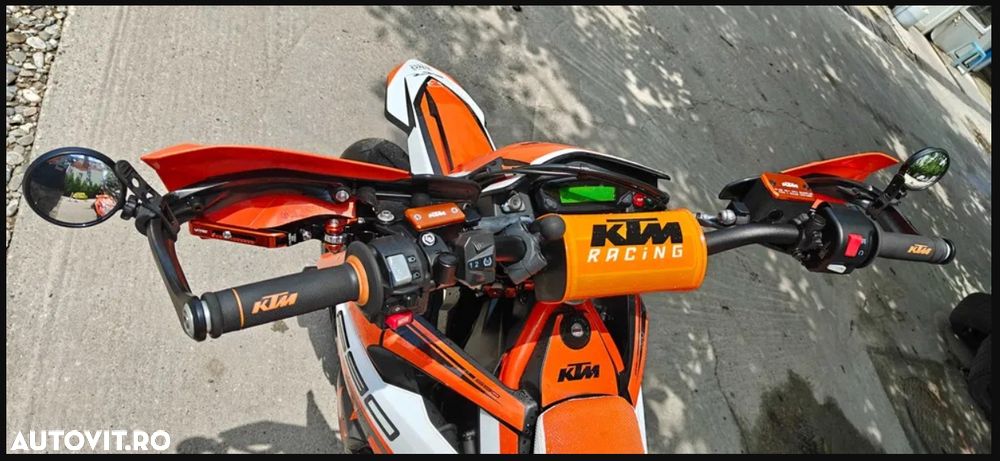KTM 690 SMC R - 3