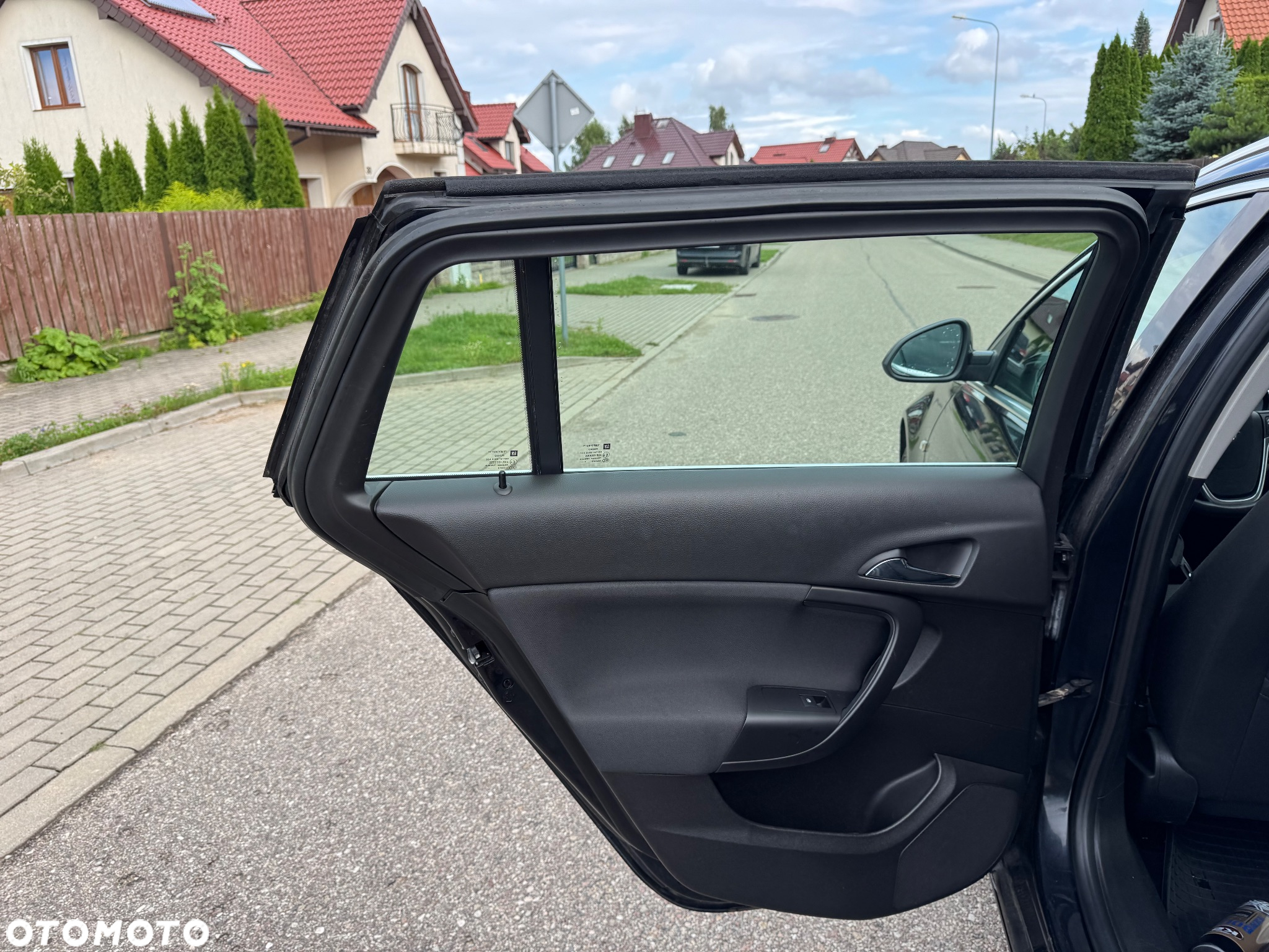 Opel Insignia 2.0 CDTI automatik Active - 19