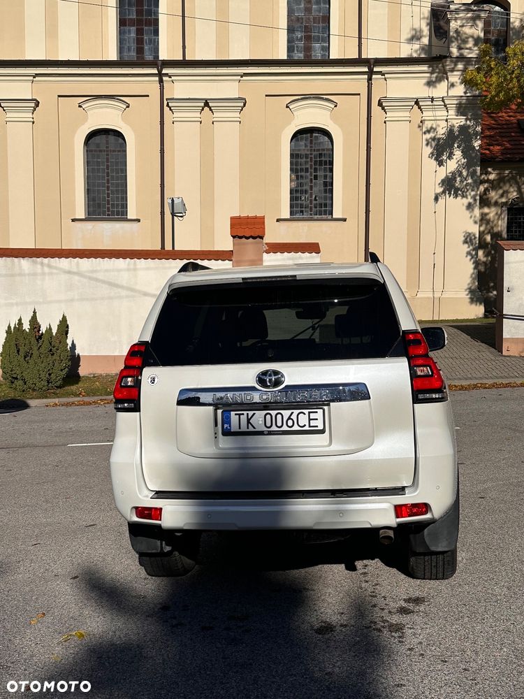 Toyota Land Cruiser LC 2.8 D-4D Prestige - 10