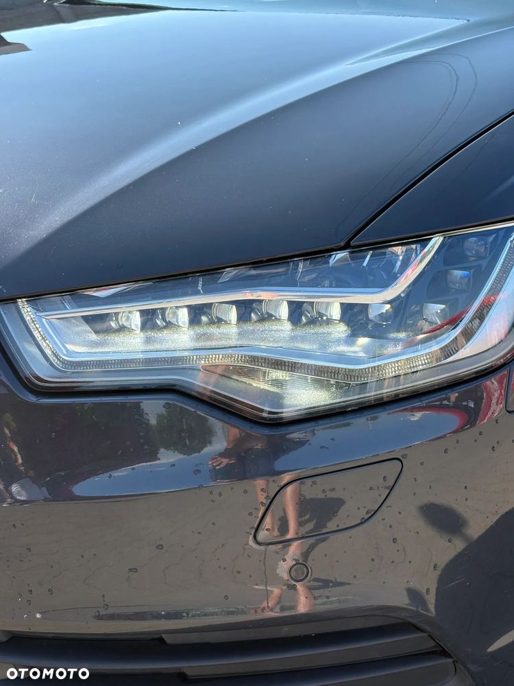 Audi A6 Avant 2.0 TDI Multitronic - 22