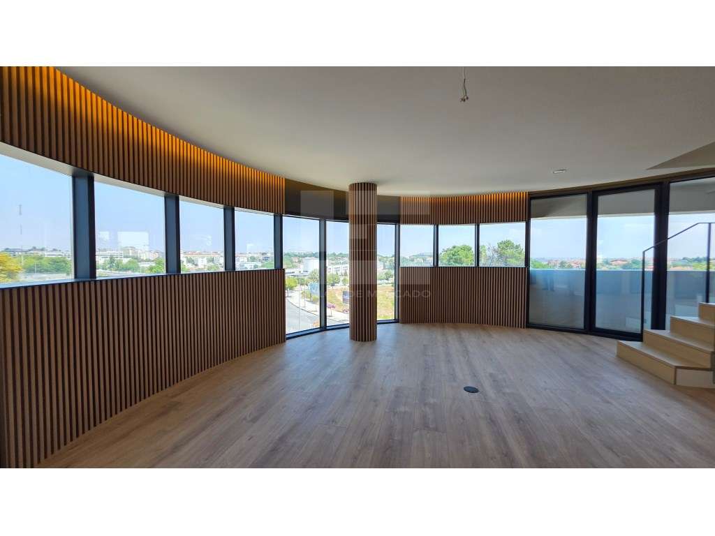 Apartamento Duplex T2 Novo com Terraço de 88m² e Garagem - Repeses,... - Grande imagem: 4/48