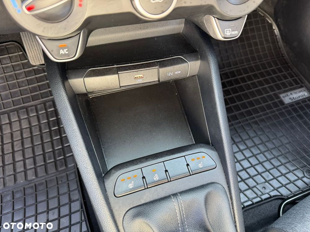Kia Stonic 1.2 M - 13