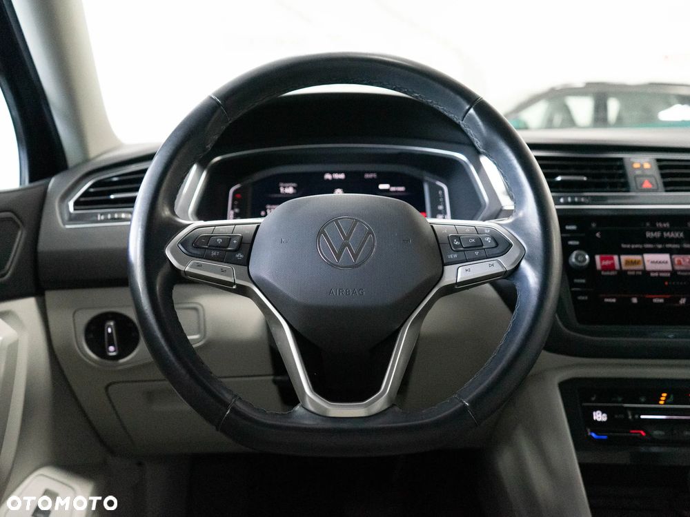 Volkswagen Tiguan 2.0 TDI SCR Elegance DSG - 35