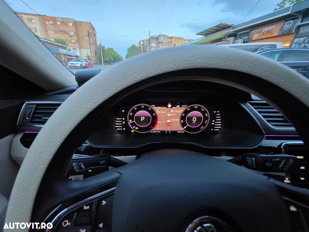 Skoda Superb 2.0 TSI DSG Laurin & Klement - 2
