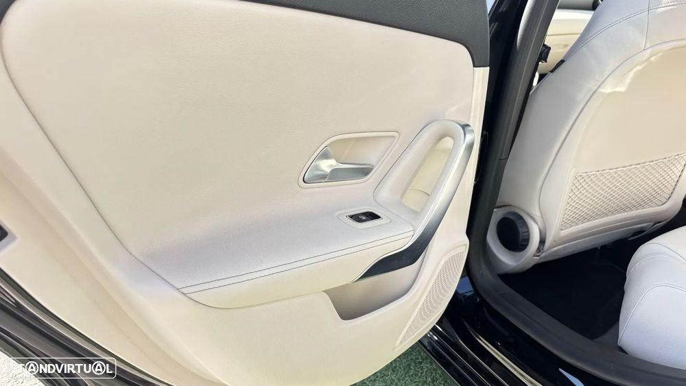 Mercedes-Benz A 200 Limousine Progressive - 9