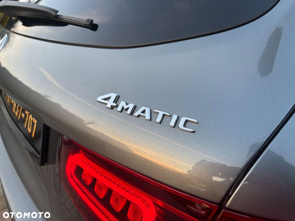 Mercedes-Benz GLC 220 d 4Matic 9G-TRONIC - 18