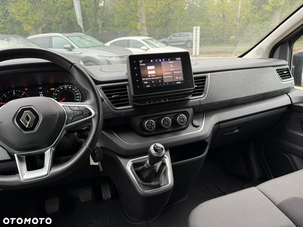 Renault Trafic Grand 2.0 dCi Escapade - 19