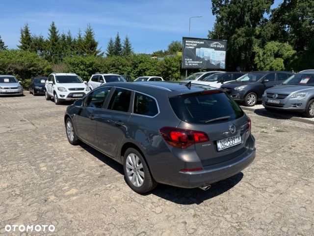 Opel Astra 2.0 CDTI DPF Active - 7