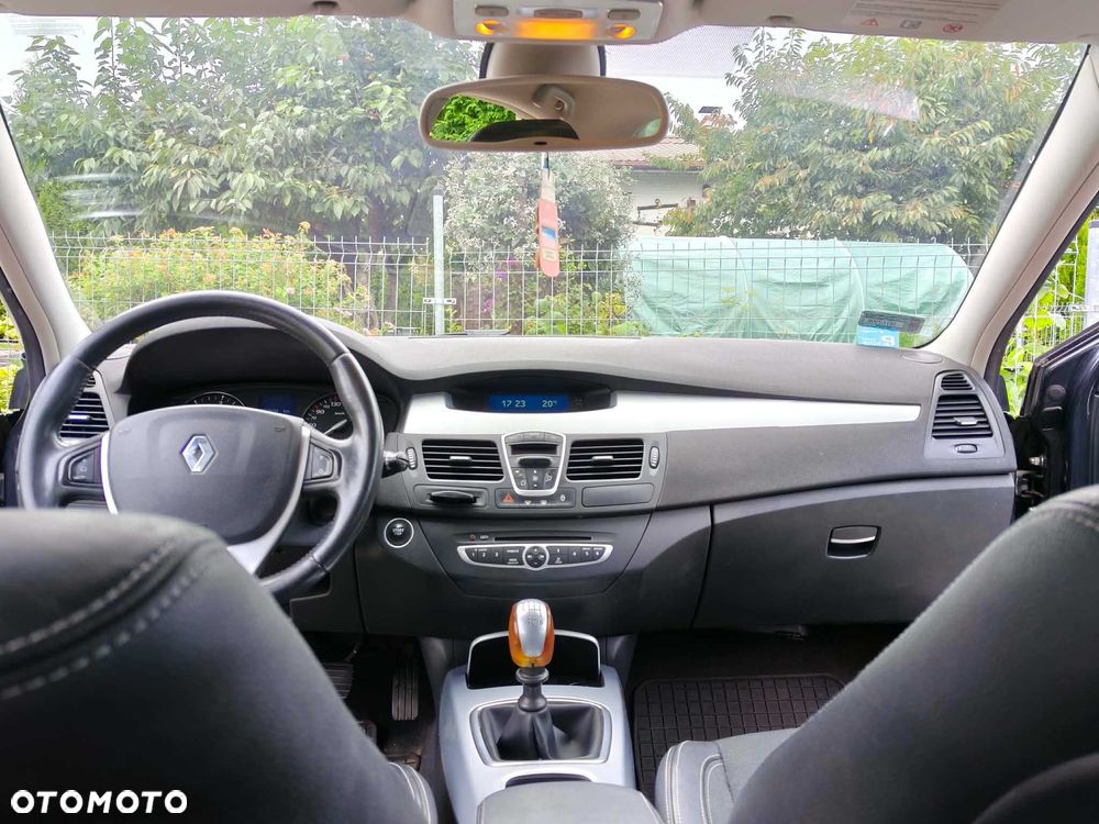 Renault Laguna - 5