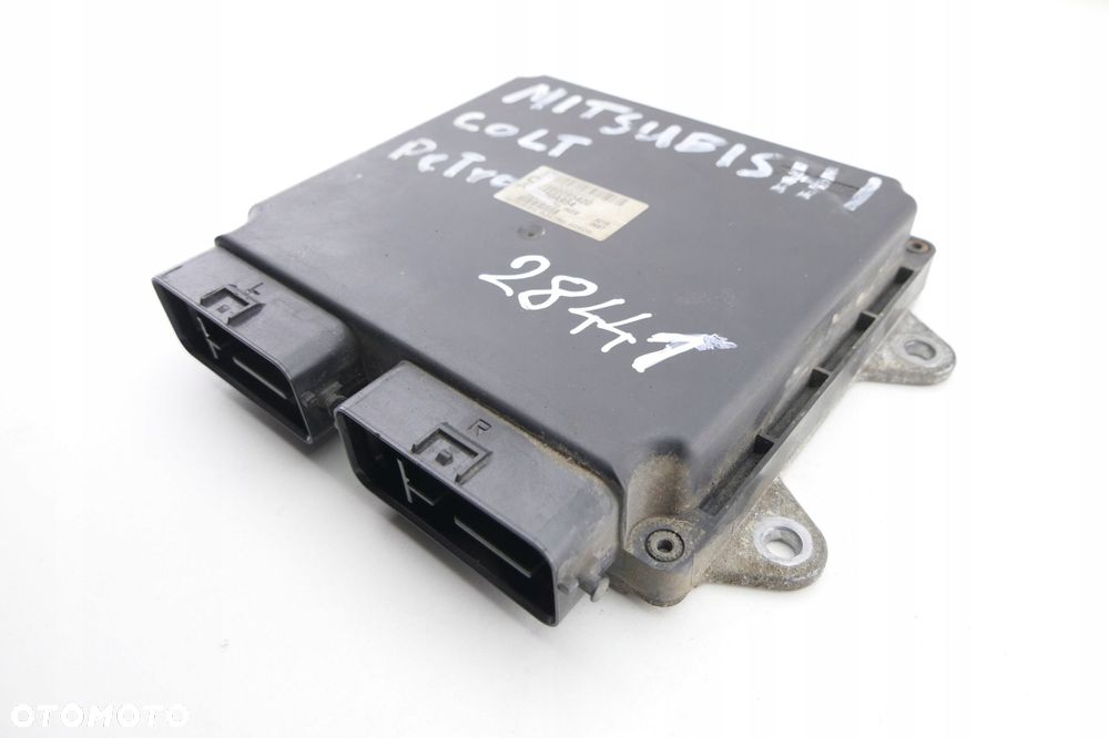 Komputer Silnika MITSUBISHI COLT Z30 1860095400 - 2