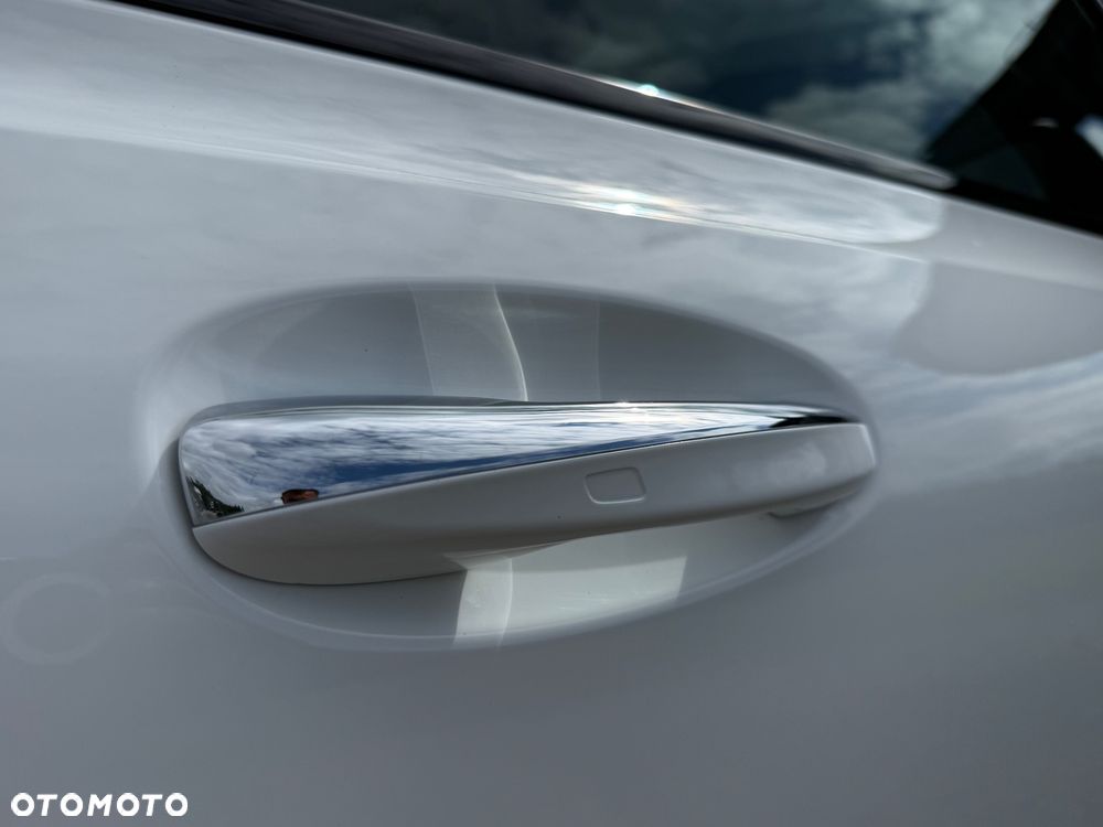 Mercedes-Benz GLB 200 d 8G-DCT Edition AMG Line - 37