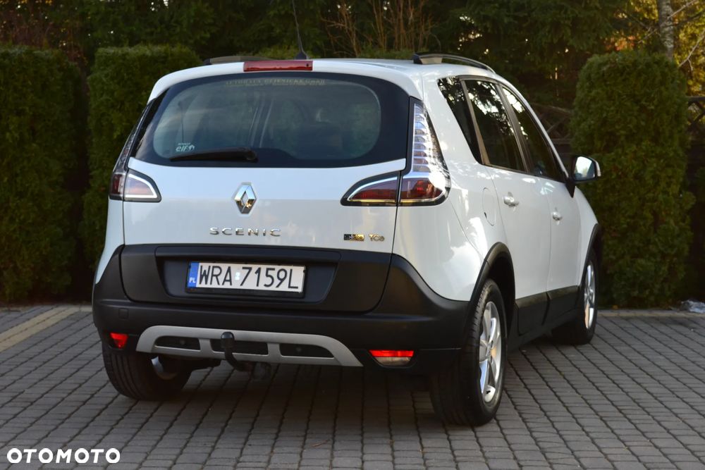 Renault Scenic Energy TCe 115 S&S Xmod Bose Edition - 11