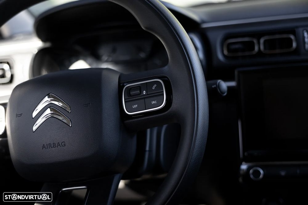 Citroën C3 1.2 PureTech Shine - 21