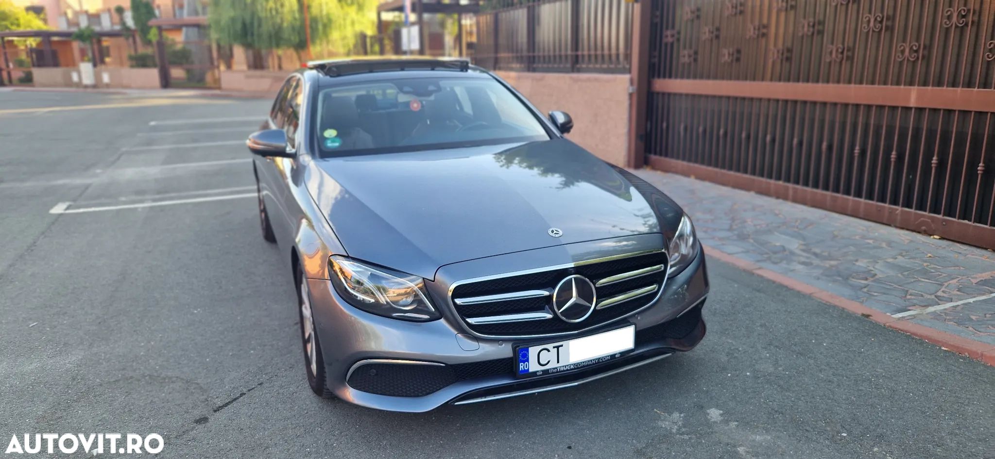 Mercedes-Benz E 200 d Aut. - 1