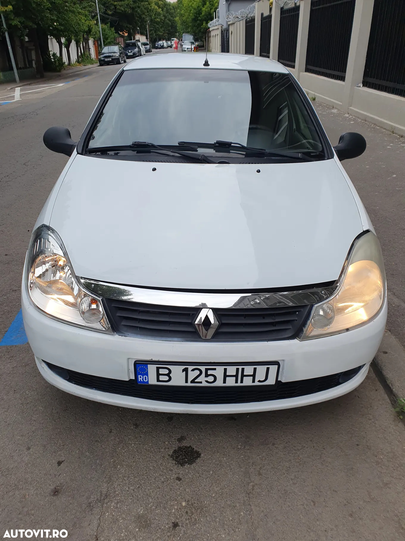 Renault Symbol - 9