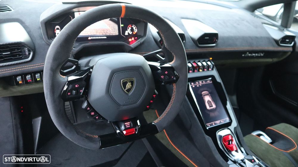 Lamborghini Huracán STerrato - 21