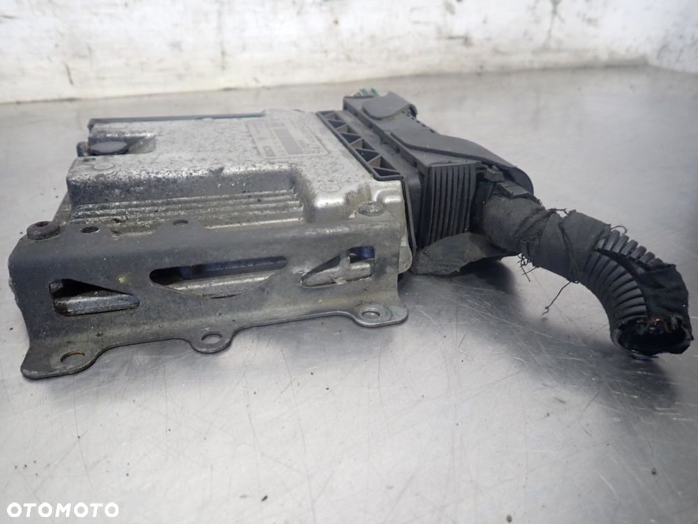 KOMPUTER SILNIKA ALFA ROMEO GT 0281011511 - 4