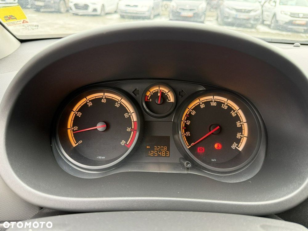 Opel Corsa - 16
