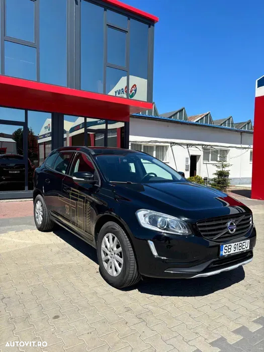 Volvo XC 60 D3 Start-Stop Momentum - 3