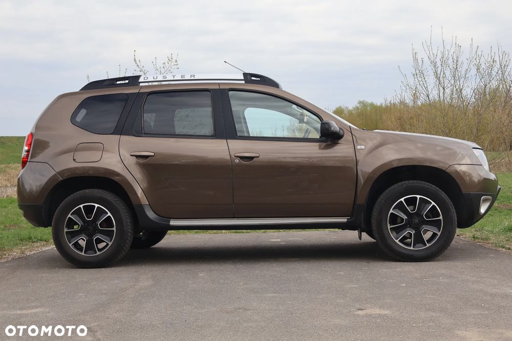 Dacia Duster 1.6 SCe Blackshadow S&S - 2