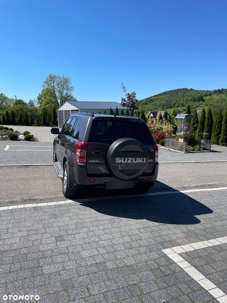 Suzuki Grand Vitara 2.4 Premium - 5