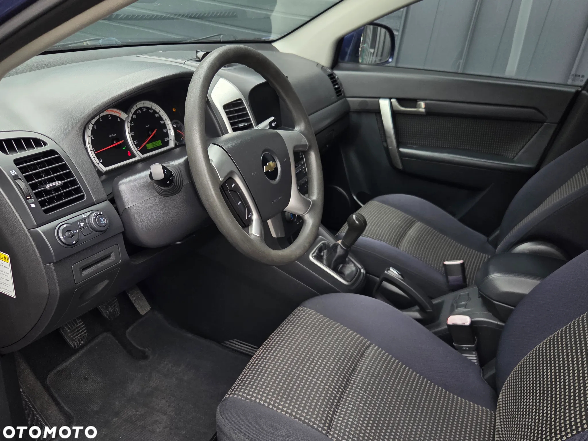 Chevrolet Captiva 2.0 d Base 5os 2WD - 21