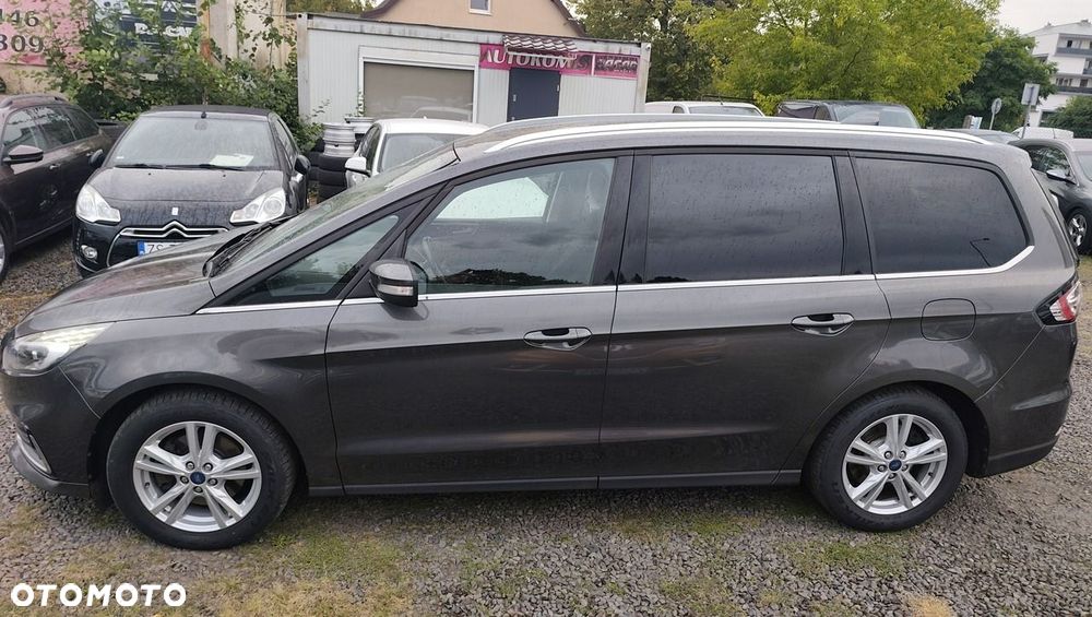 Ford Galaxy - 8