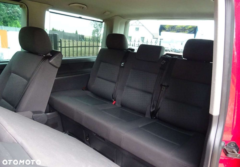 Volkswagen Multivan - 8