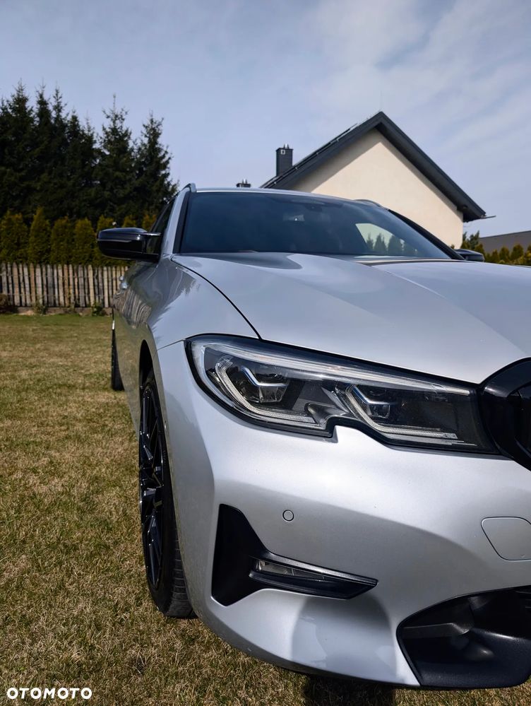 BMW Seria 3 318d Sport Line Shadow - 16