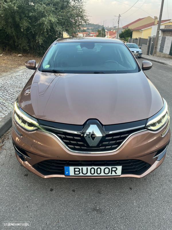 Renault Mégane 1.5 Blue dCi Intens EDC