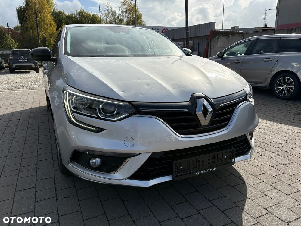 Renault Megane 2018 photo 2
