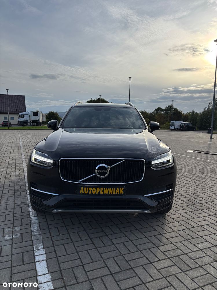 Volvo XC 90 D5 AWD Momentum - 1