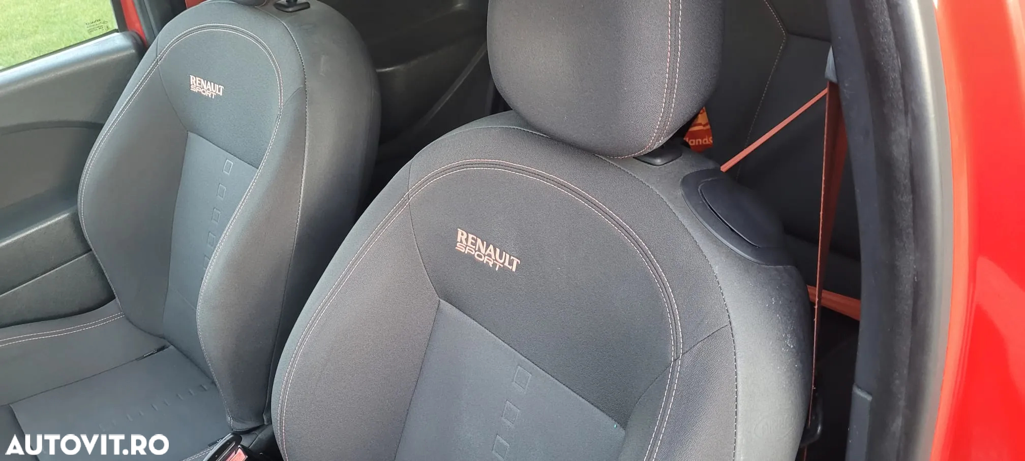 Renault Twingo RS 1.6 - 11