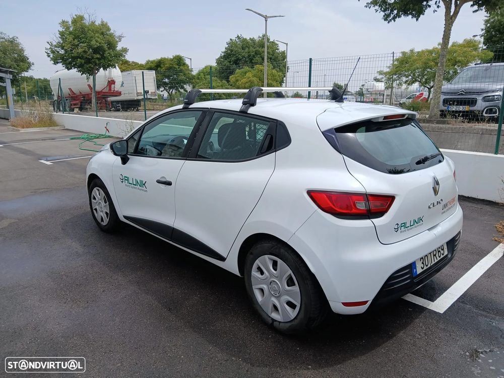 Renault CLIO 1.5 DCI - 5