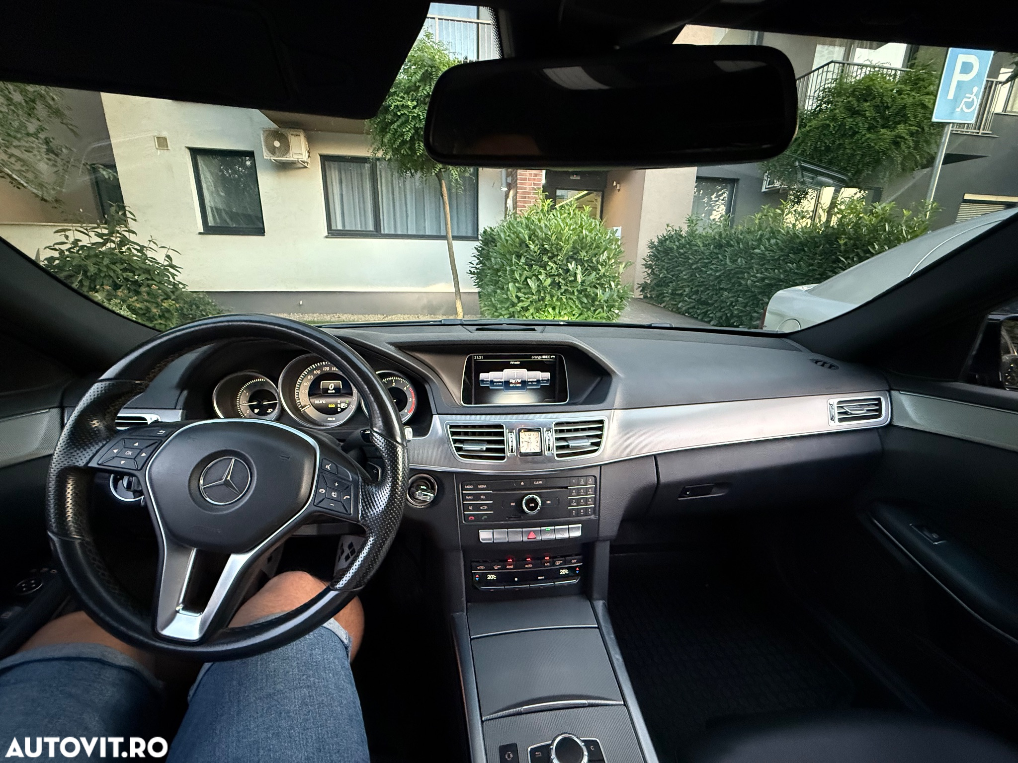 Mercedes-Benz E 220 BlueTEC 9G-TRONIC Avantgarde - 7