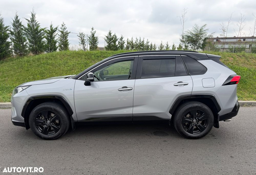 Toyota RAV4 - 4
