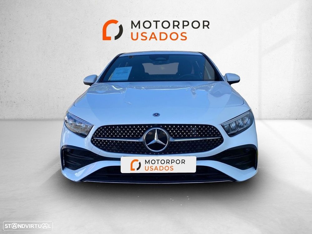 Mercedes-Benz A 200 Limousine AMG Line Aut. - 2