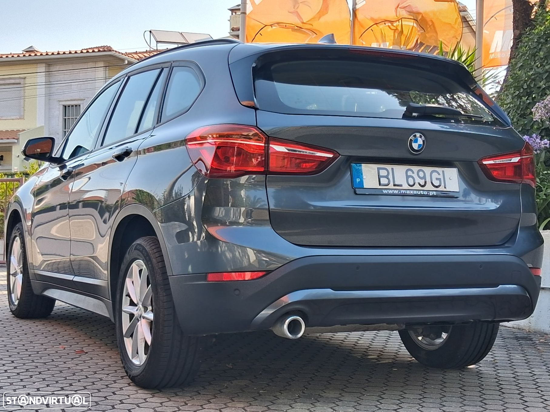 BMW X1 16 d sDrive Advantage - 25